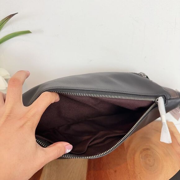 NWT Coach Warren Belt Bag‎ In Signature Canvas - Picture 6 of 6